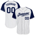 Maillot de baseball raglan bleu marine, gris et blanc, à rayures fines, manches authentiques bleu marine personnalisées Maillot de baseball raglan bleu marine, gris et blanc, à rayures fines, manches authentiques bleu marine personnalisées